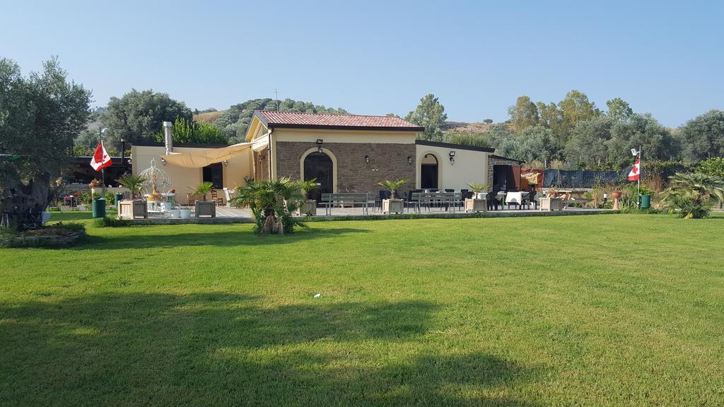 Agriturismo Donna Beatrice Bianco Ngoại thất bức ảnh
