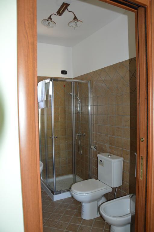 Agriturismo Donna Beatrice Bianco Phòng bức ảnh